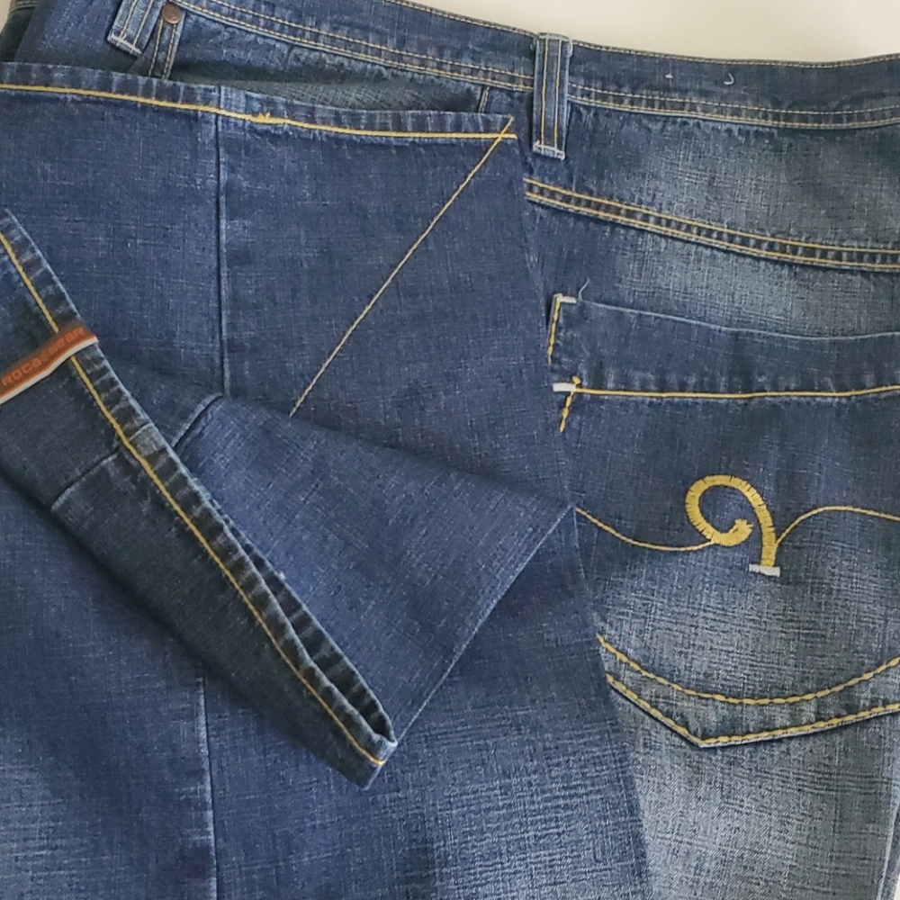 👖VINTAGE Rocawear Jeans👖 - Picture 4 of 7